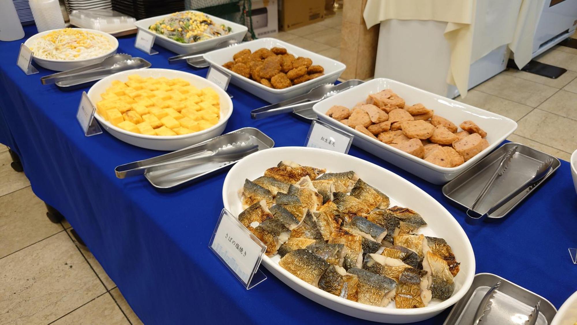 Toyoko Inn Niigata Ekimae Екстер'єр фото